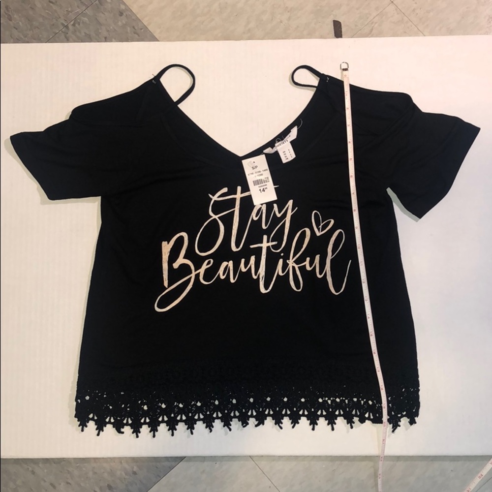 Graphic crop top